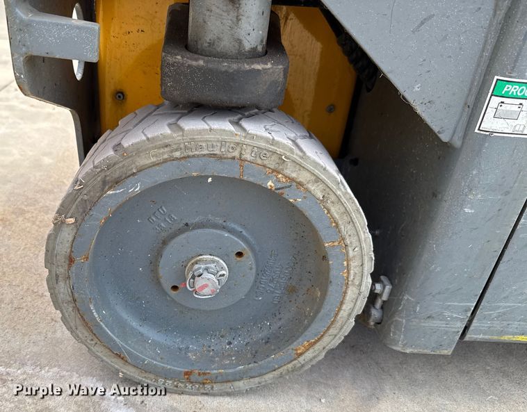 image for item DO7178 Haulotte Star 20 AC E vertical lift