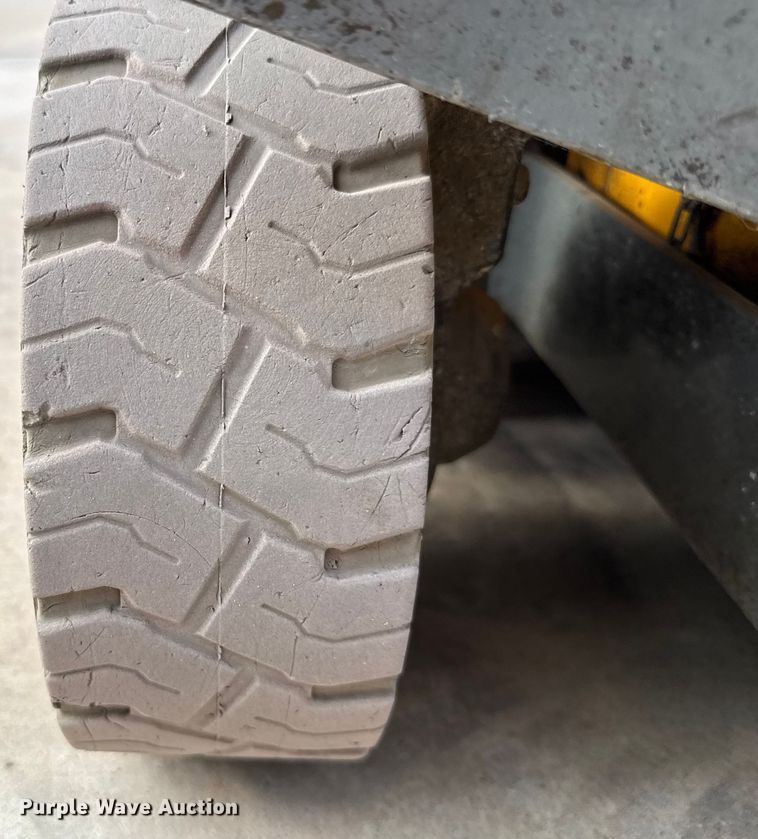 image for item DO7178 Haulotte Star 20 AC E vertical lift