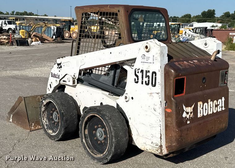 image for item DO7190 2004 Bobcat S150 skid steer loader
