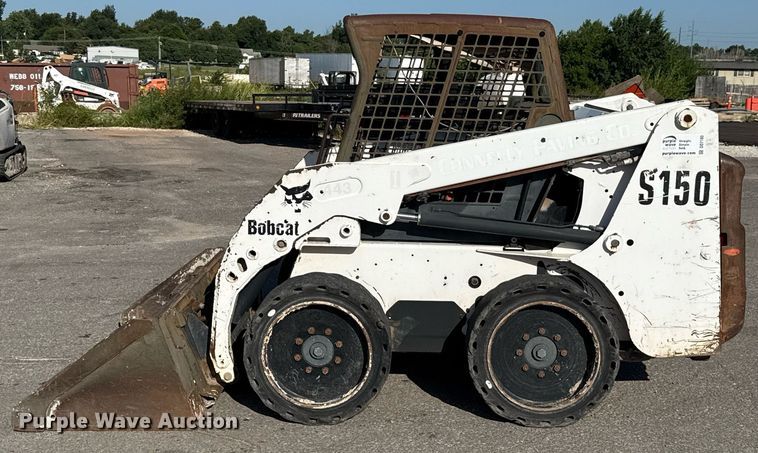 image for item DO7190 2004 Bobcat S150 skid steer loader