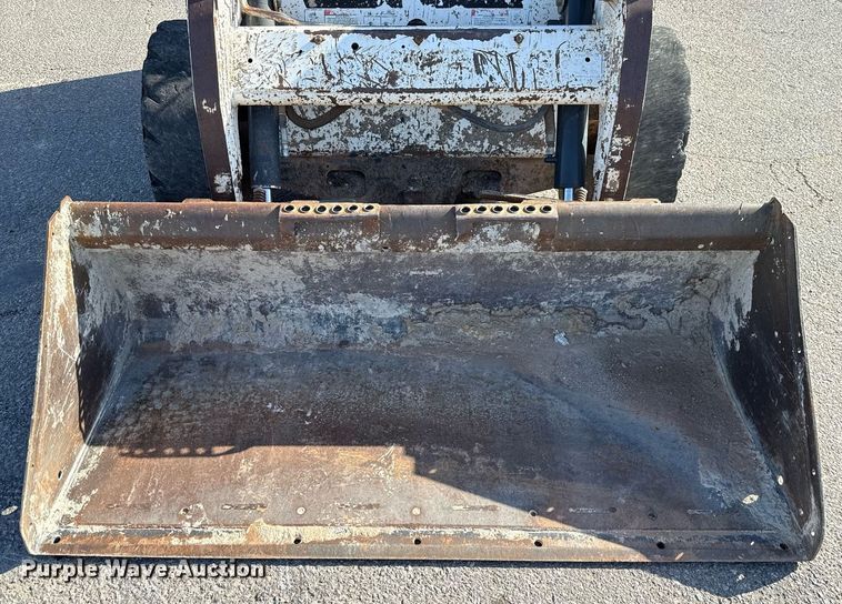 image for item DO7190 2004 Bobcat S150 skid steer loader