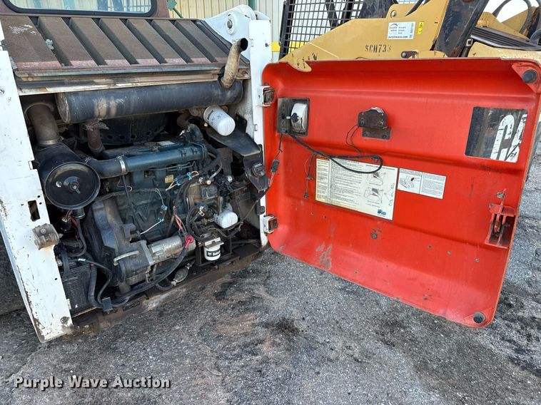 image for item DO7190 2004 Bobcat S150 skid steer loader