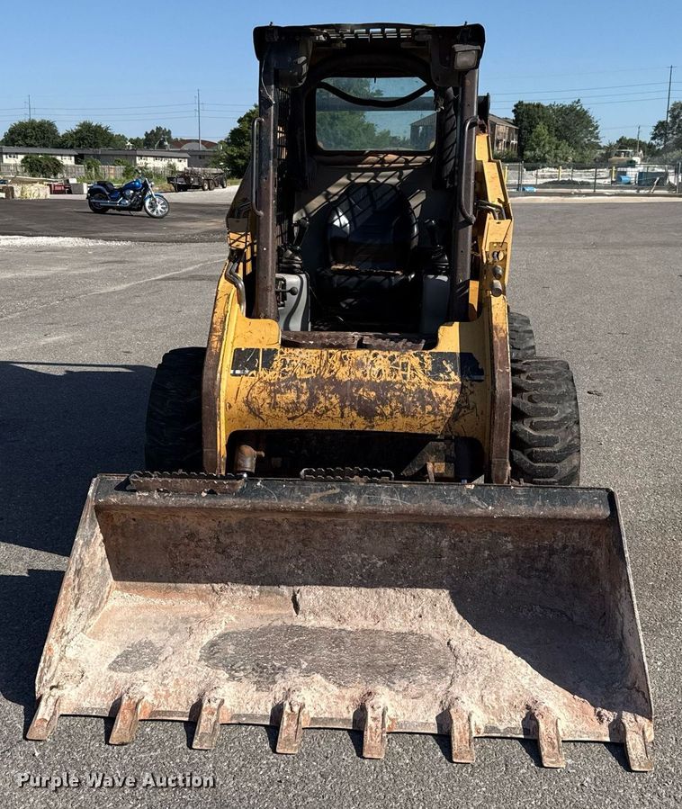 image for item DO7191 2005 Caterpillar 232B skid steer loader