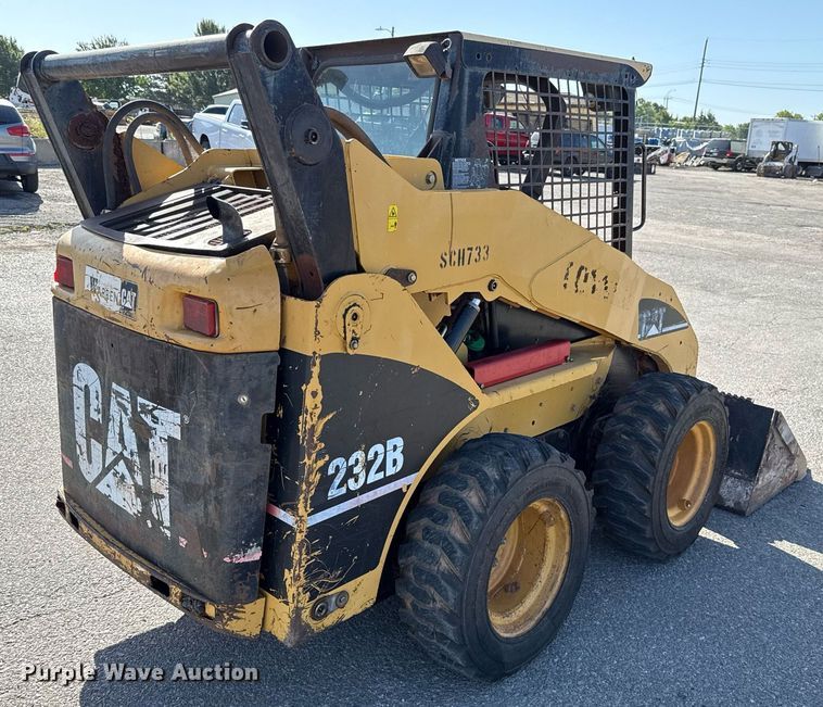 image for item DO7191 2005 Caterpillar 232B skid steer loader