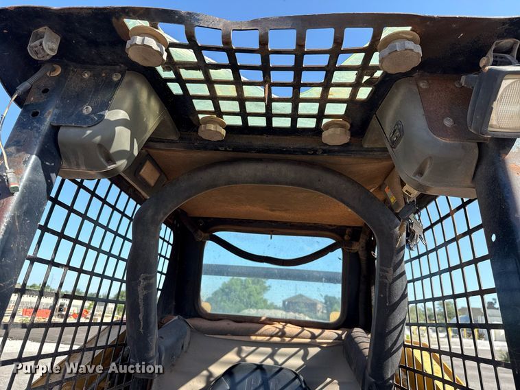 image for item DO7191 2005 Caterpillar 232B skid steer loader