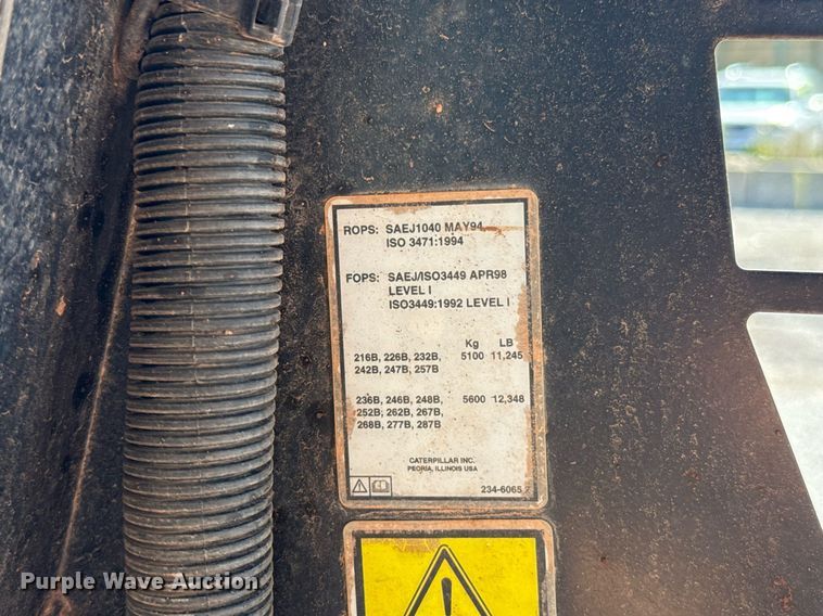 image for item DO7191 2005 Caterpillar 232B skid steer loader