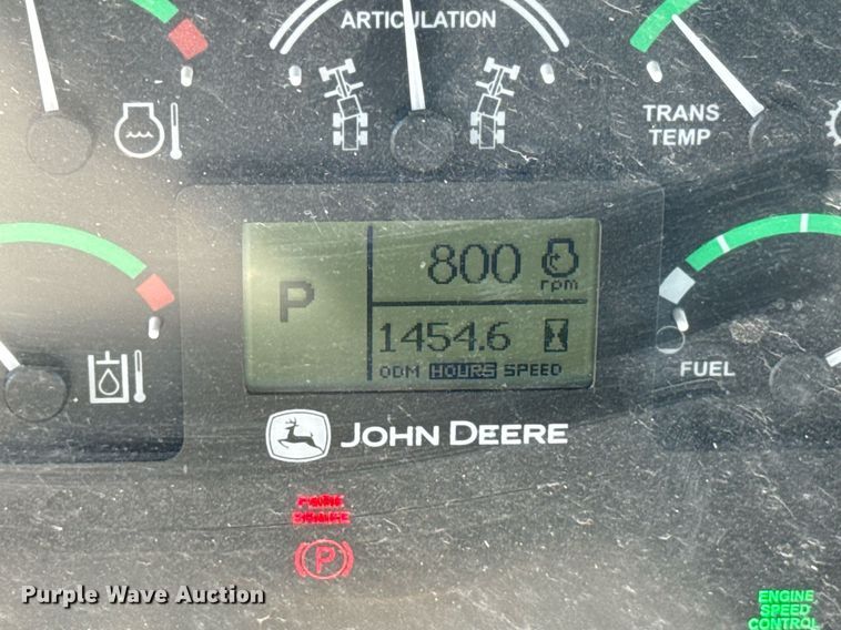 image for item DO7192 2005 John Deere 672D motor grader