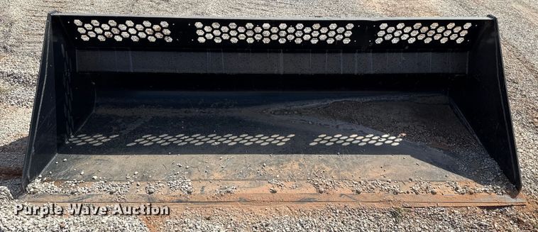 image for item DO7201 Caterpillar 469-0773 skid steer bucket