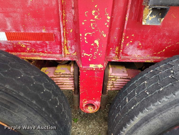 image for item DP4974 1979 Hobbs FCL-M2-22-7.5 end dump trailer