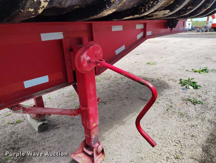 image for item DP4974 1979 Hobbs FCL-M2-22-7.5 end dump trailer