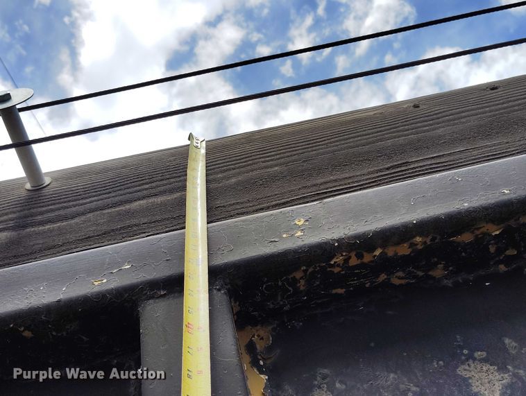 image for item DP4974 1979 Hobbs FCL-M2-22-7.5 end dump trailer