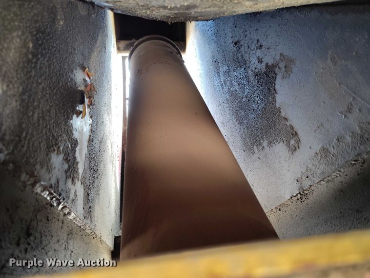 image for item DP4974 1979 Hobbs FCL-M2-22-7.5 end dump trailer