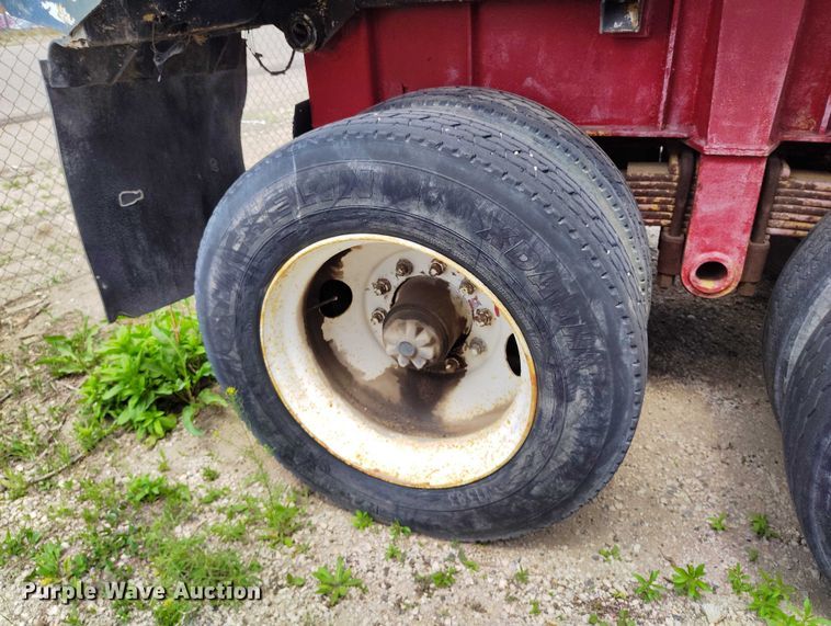 image for item DP4974 1979 Hobbs FCL-M2-22-7.5 end dump trailer