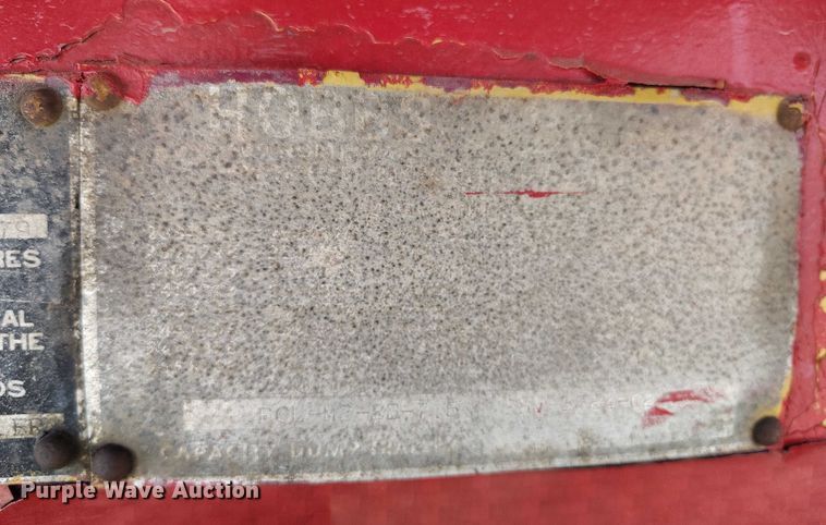 image for item DP4974 1979 Hobbs FCL-M2-22-7.5 end dump trailer