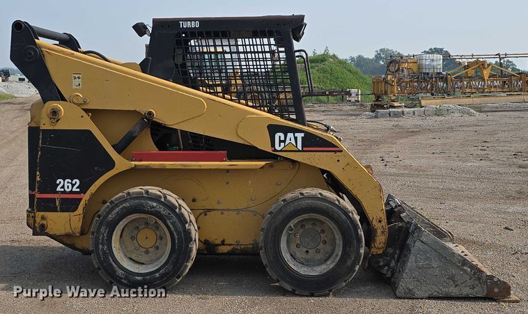 MINI CARGADOR SOBRE RUEDAS 2003 CATERPILLAR 262