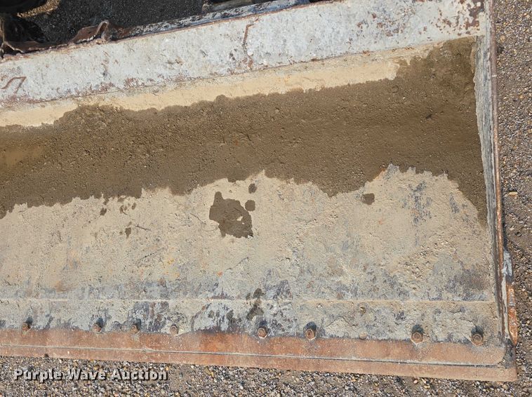 image for item DR3846 2003 Caterpillar 262 skid steer loader