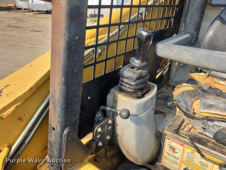 image for item DR3846 2003 Caterpillar 262 skid steer loader