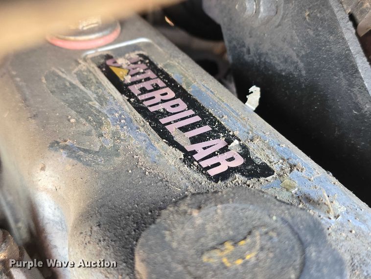 image for item DR3846 2003 Caterpillar 262 skid steer loader