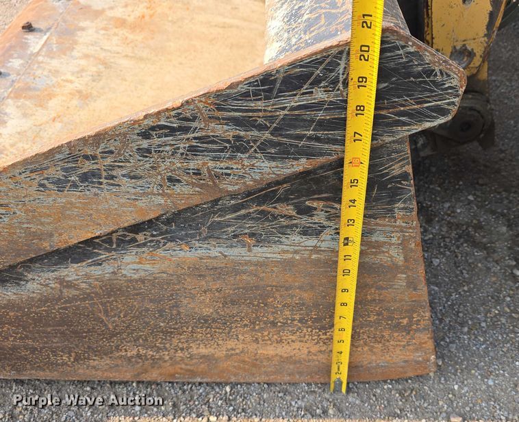 image for item DR3847 2008 Caterpillar 287C tracked skid steer loader