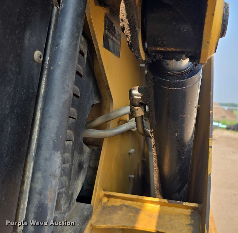 image for item DR3847 2008 Caterpillar 287C tracked skid steer loader