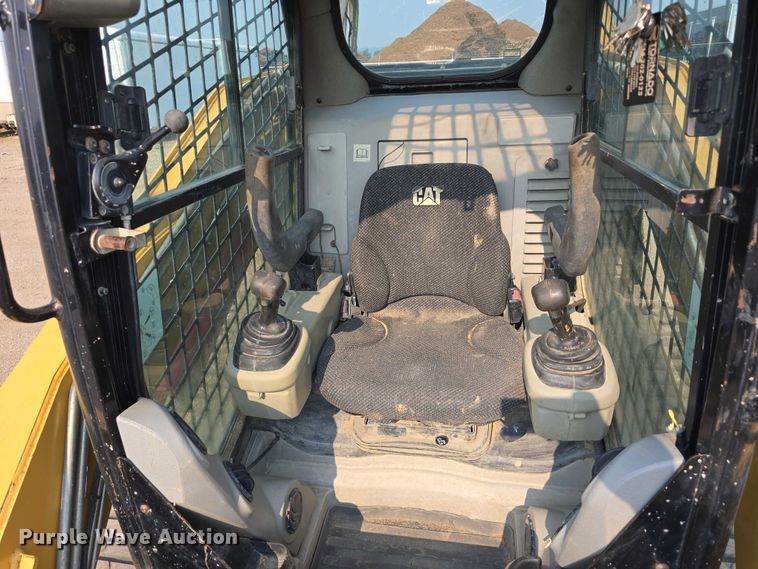 image for item DR3847 2008 Caterpillar 287C tracked skid steer loader