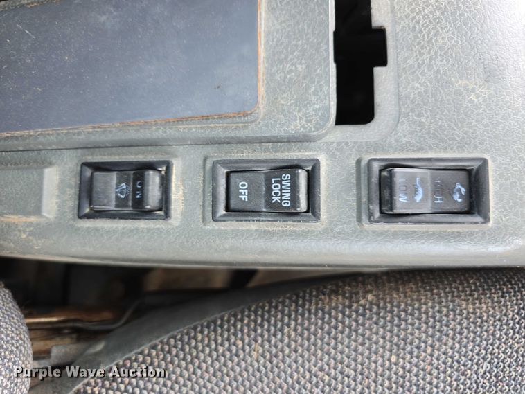 image for item DR3849 Komatsu PC128US-2 excavator