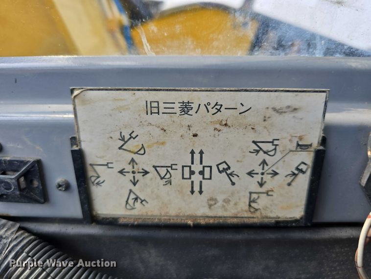 image for item DR3849 Komatsu PC128US-2 excavator