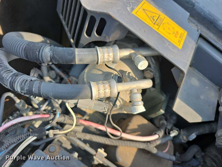 image for item DR3849 Komatsu PC128US-2 excavator