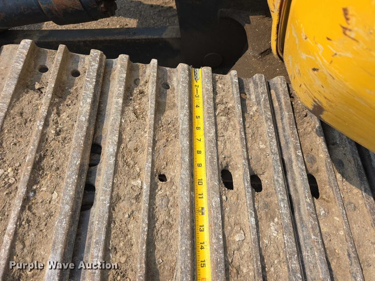 image for item DR3849 Komatsu PC128US-2 excavator