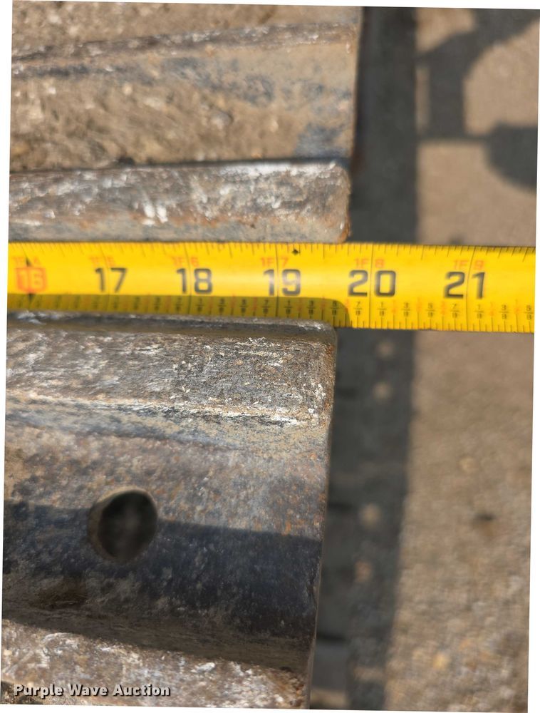 image for item DR3849 Komatsu PC128US-2 excavator