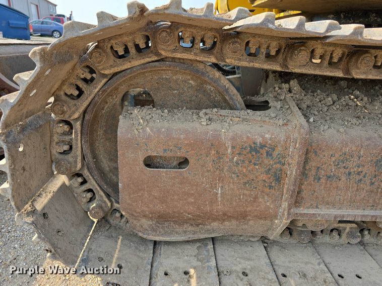 image for item DR3849 Komatsu PC128US-2 excavator