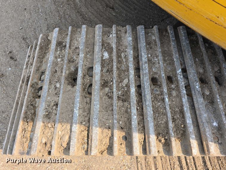 image for item DR3849 Komatsu PC128US-2 excavator