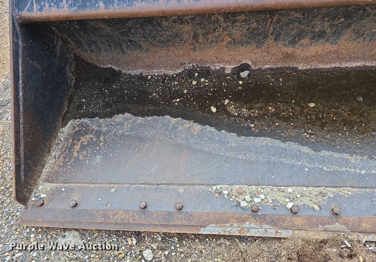 image for item DR3850 Caterpillar 279-5372 skid steer bucket