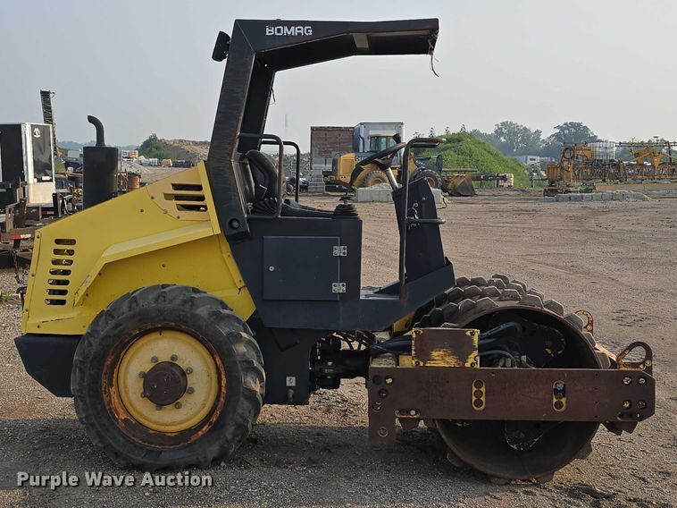 COMPACTADOR 2007 BOMAG BW124PDH3