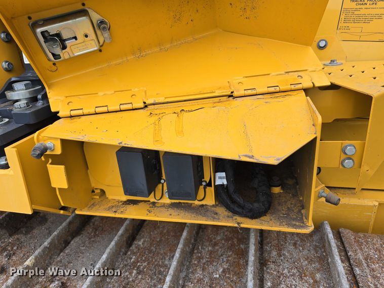 image for item DR3912 2016 John Deere 850K WT dozer