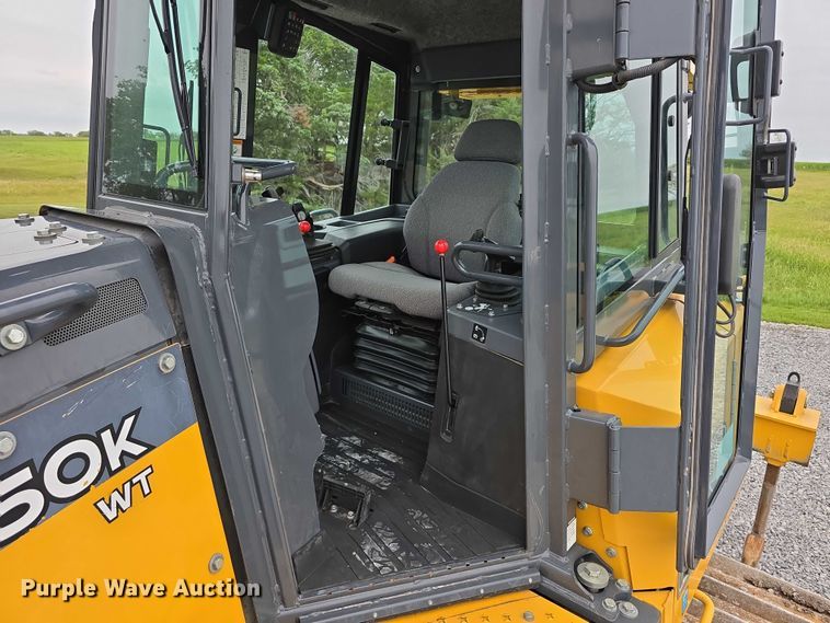 image for item DR3912 2016 John Deere 850K WT dozer