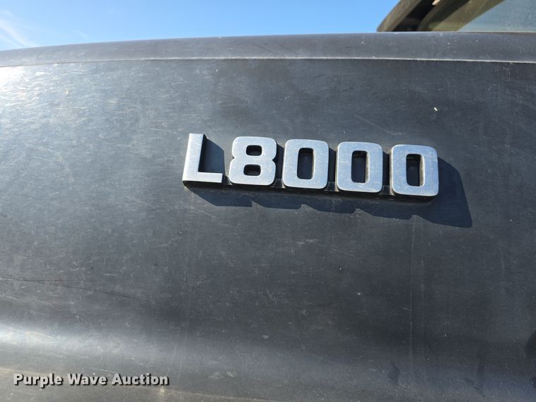 image for item DR3942 1995 Ford L8000 dump truck