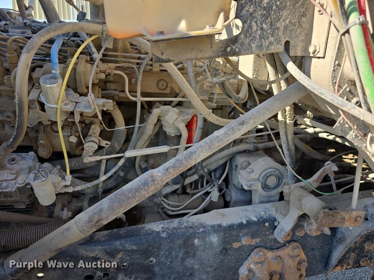 image for item DR3942 1995 Ford L8000 dump truck