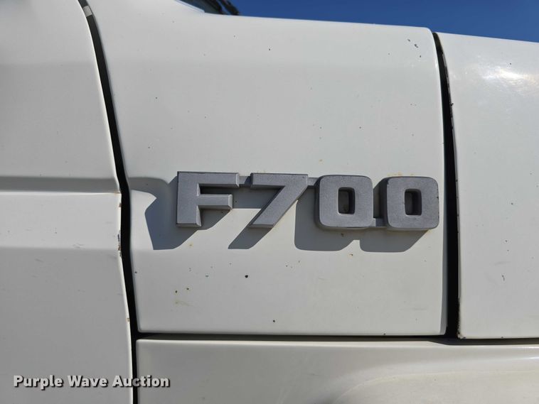 image for item DR3943 1987 Ford F700 sewer rodder truck