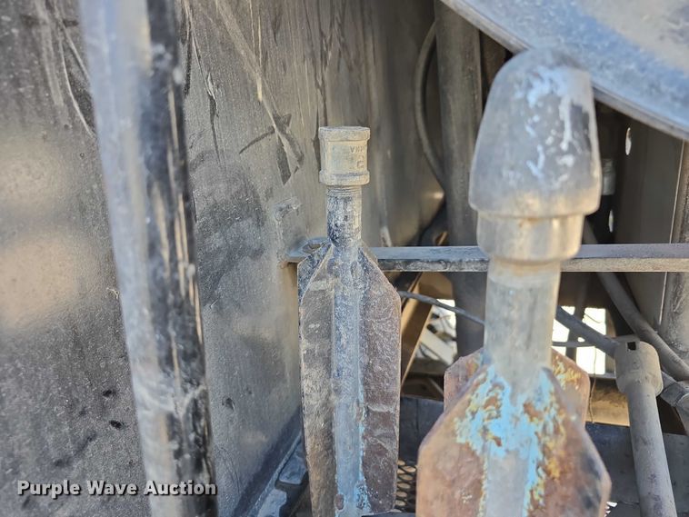 image for item DR3943 1987 Ford F700 sewer rodder truck