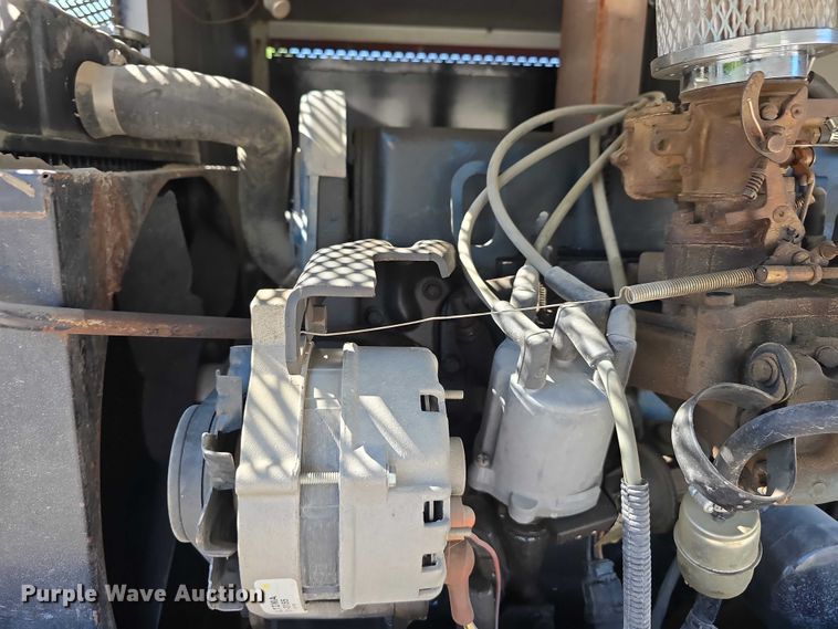 image for item DR3943 1987 Ford F700 sewer rodder truck