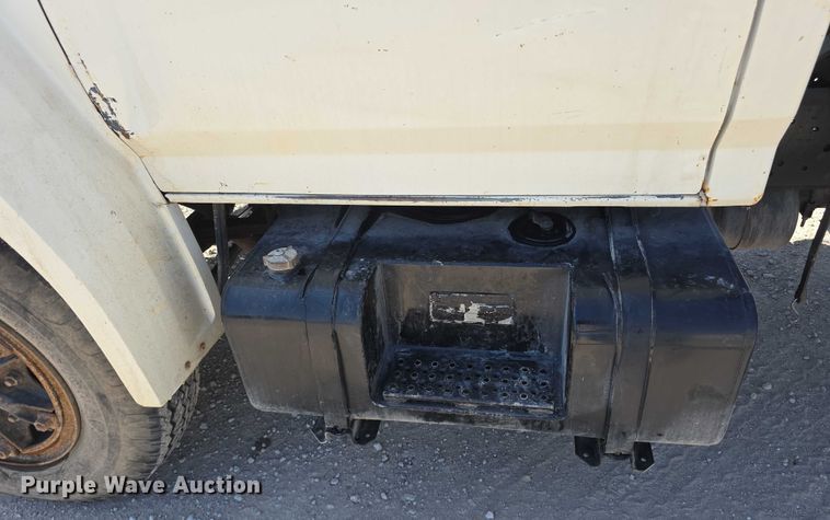 image for item DR3943 1987 Ford F700 sewer rodder truck