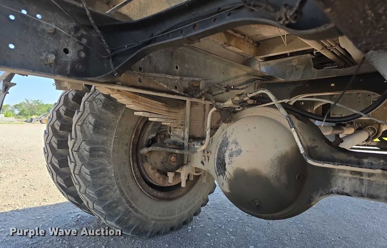 image for item DR3943 1987 Ford F700 sewer rodder truck