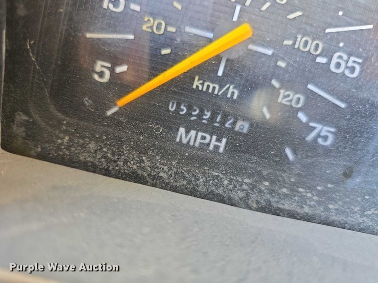 image for item DR3943 1987 Ford F700 sewer rodder truck