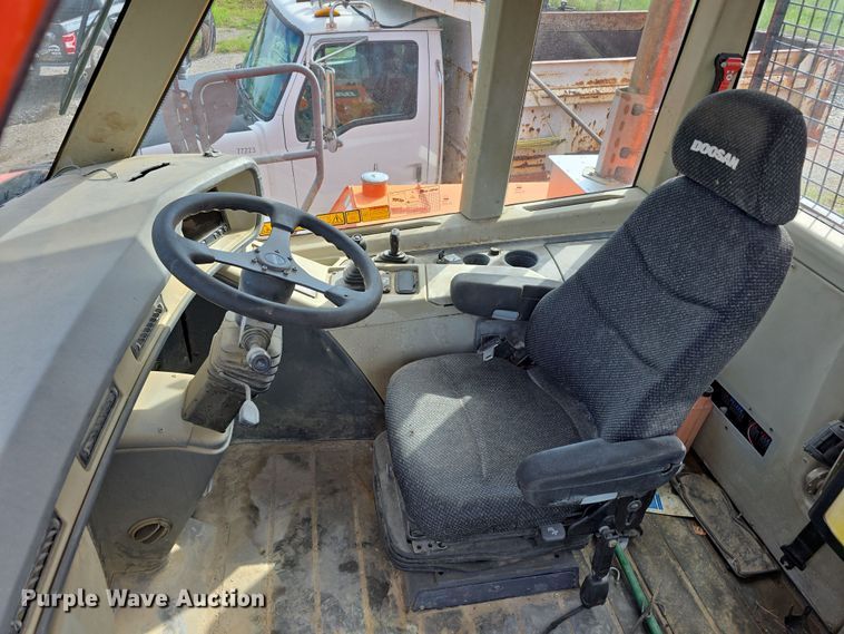 image for item DR3946 2012 Doosan DA40 articulated haul truck