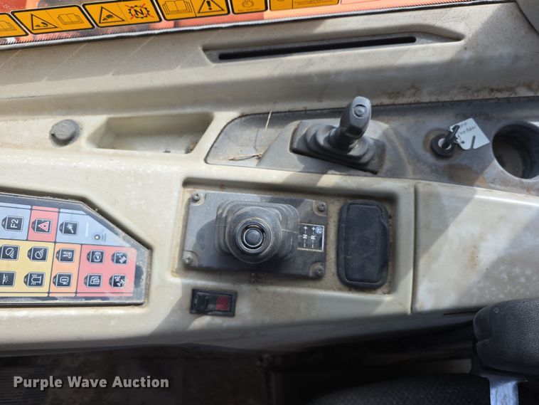 image for item DR3946 2012 Doosan DA40 articulated haul truck