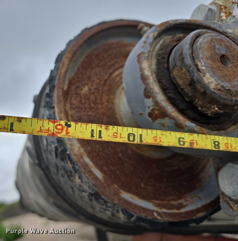 image for item DR3948 Metso Lokotrack LT1110S impact crushing plant