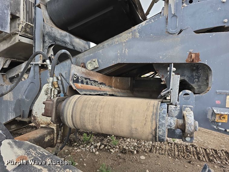 image for item DR3948 Metso Lokotrack LT1110S impact crushing plant