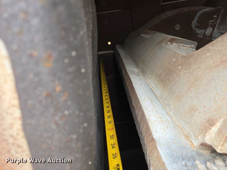 image for item DR3948 Metso Lokotrack LT1110S impact crushing plant