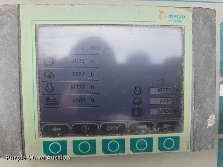 image for item DR3948 Metso Lokotrack LT1110S impact crushing plant